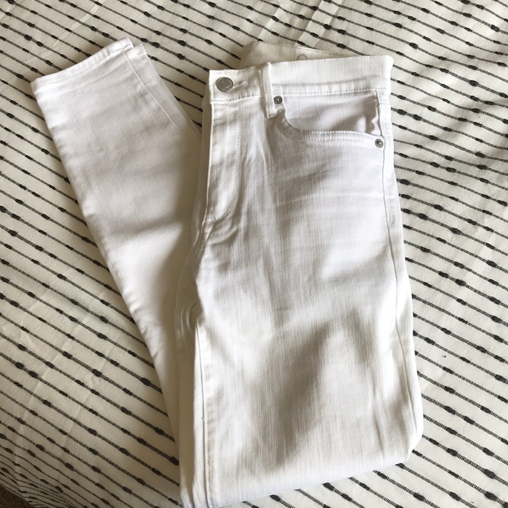 Gap White Skinny Jeans
